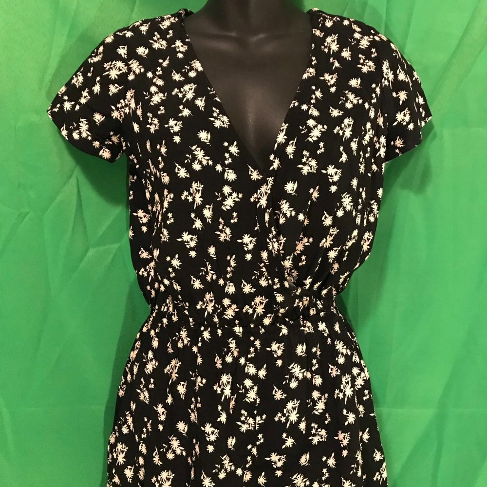 Forever 21 shorts romper